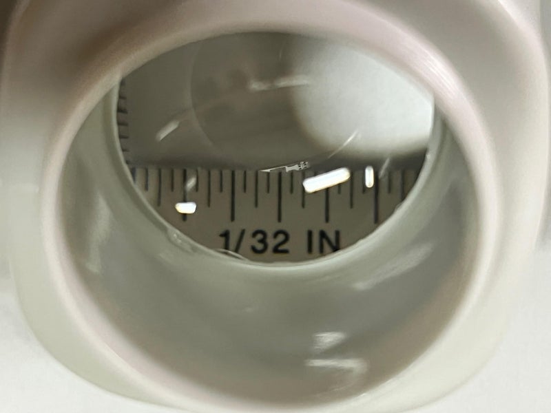 Engineer SL-71 LED Flashlight Magnifier with 10x Magnification, Scratch-Resistant Twin Lens Construction and Integrated Square Scale (Made in Japan) - Image 4